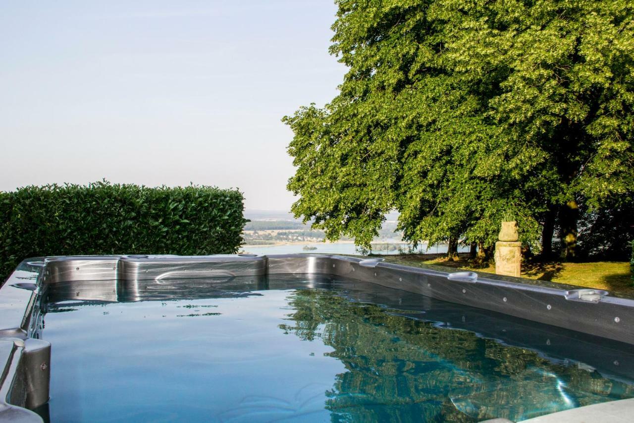 Appart Prive Dans Le Chateau Du Landin Le Landin Exterior photo